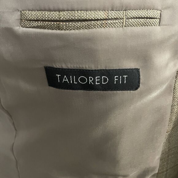 Jos. A. Bank 41L Brown Check Silk / Wool / Ramie 2-Button Dual-Vent Sports Coat - Picture 8 of 10